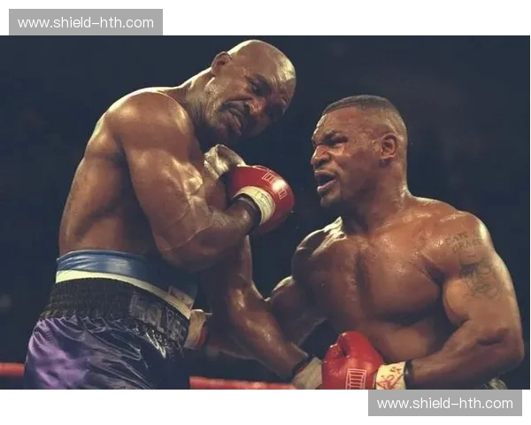 拳击界的传奇与未来:泰森vs凯恩,一场跨越时空的对话 拳击界的传奇与未来:泰森vs凯恩,一场跨越时空的对话